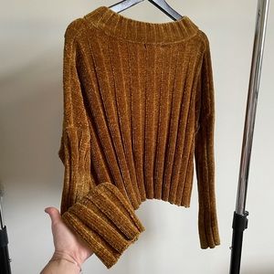 NWOT LF mustard gold chenille sweater small/medium